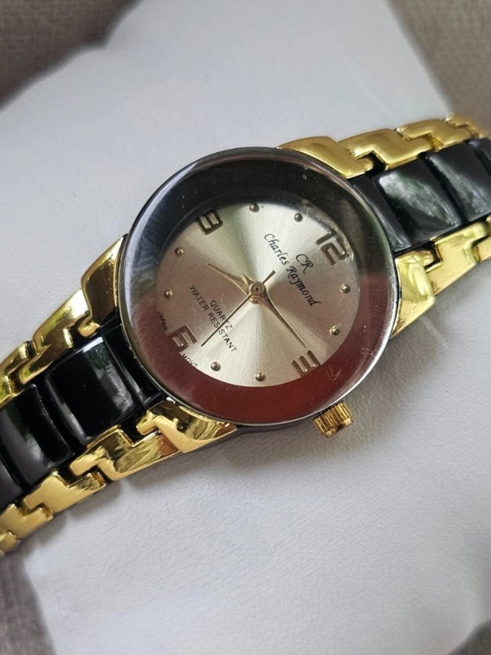 CR Charles Raymond Ladies Wristwatch Black Gold Tone Watch Analog Quartz Watch